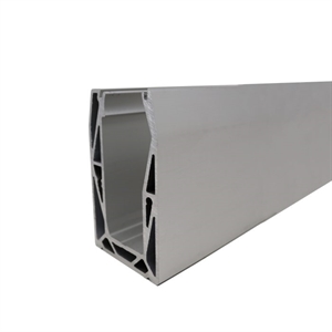 Bundmonteret profil i aluminium